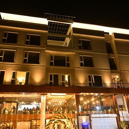 Hotel Palace View Murshidabad Екстер'єр фото