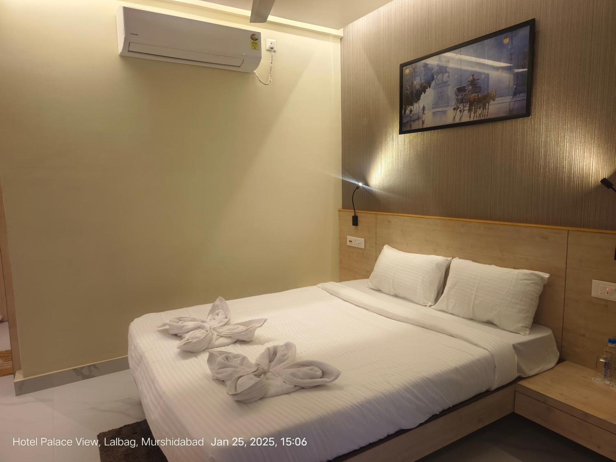 Hotel Palace View Murshidabad Екстер'єр фото
